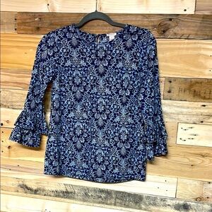 J. Crew size 00 Navy and White Floral 3/4 Ruffle Bell Sleeve Lightweight Blouse
